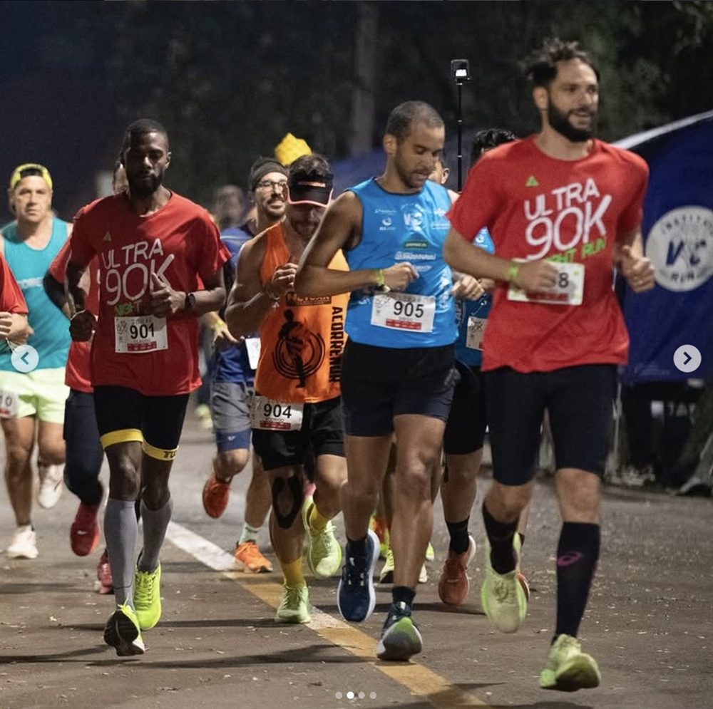 Corredores na Ultra100K Night Run Zerão